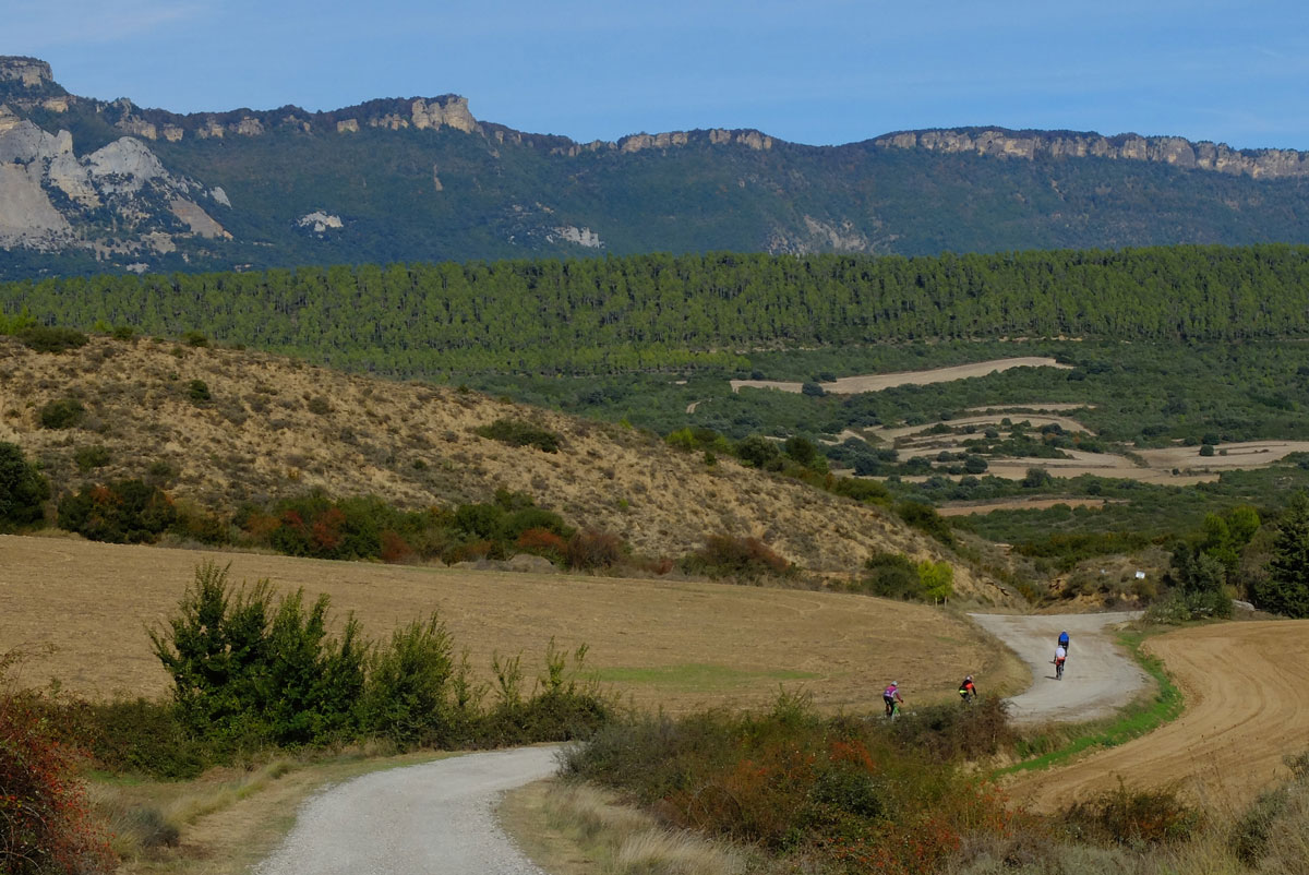 Pamplona-Castillos-del-Reyno-bike-route-tramo-Sterrato