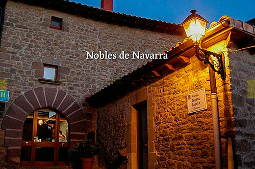Nobles-de-Navarra-hotel-ext