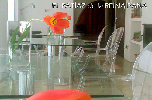 Hotel El Patíaz de la Reína Rana breakfast room-1
