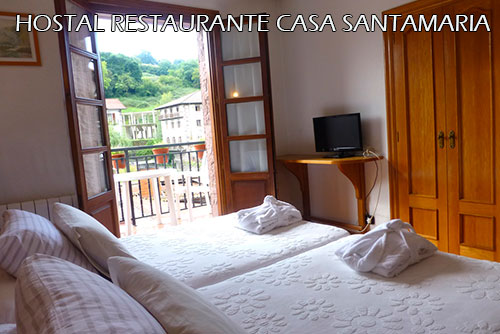 Santamaria-Hostal-room-1