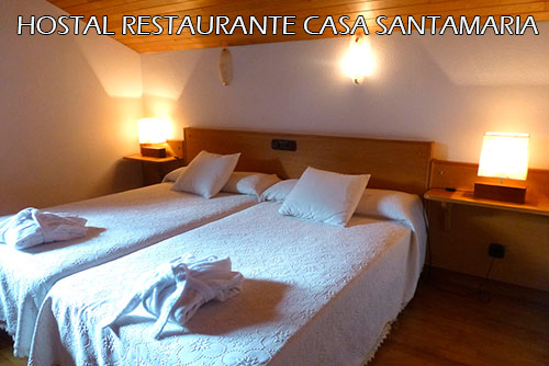 Santamaria-Hostal-room-2
