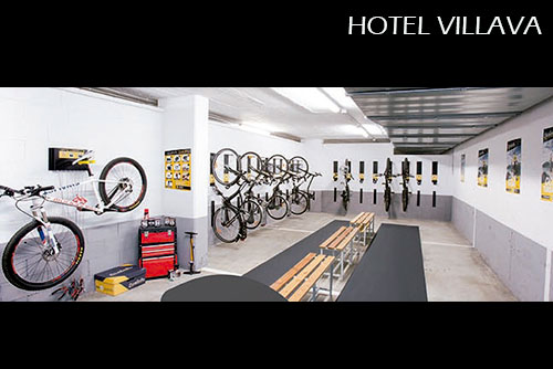 hotel-villava-bikes-room