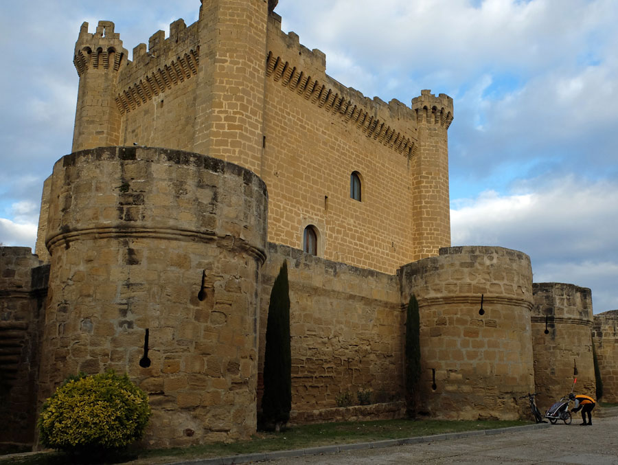 Sajazarra-Castle